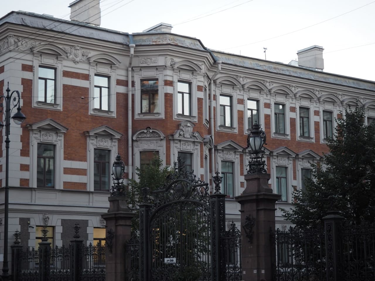 дом на Моховой улице в Петербурге